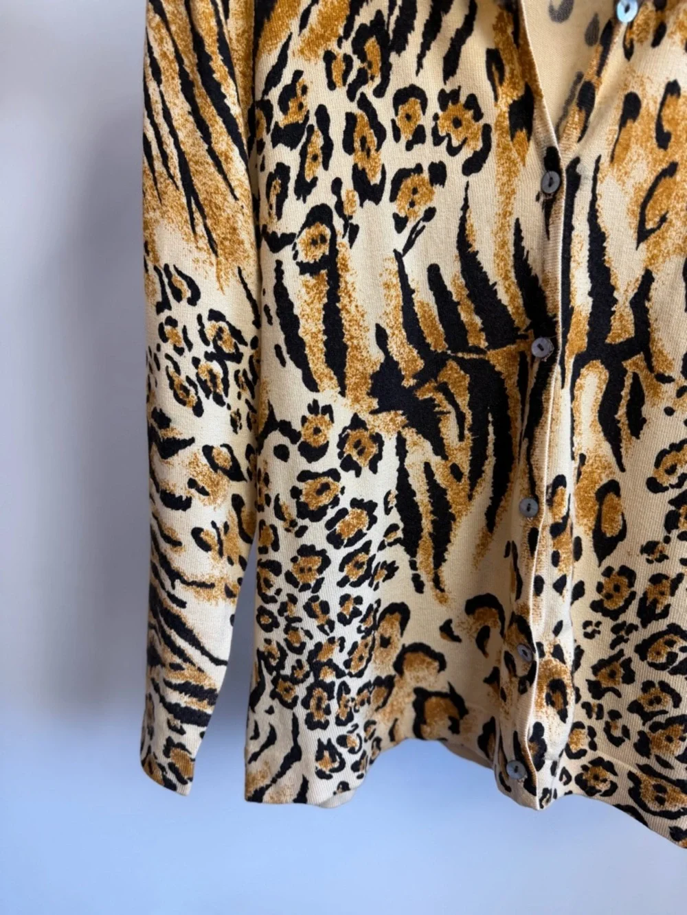 LAENCE PARIS Vintage Cashmere Blend Animal Print Cardigan - Picture 5 of 6